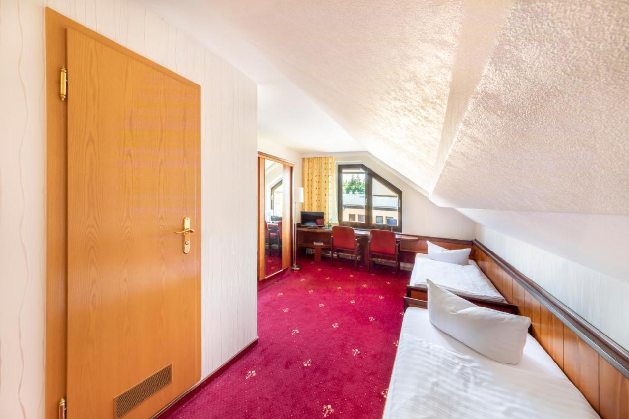 Hotel Forstmeister Schoenheide Екстер'єр фото